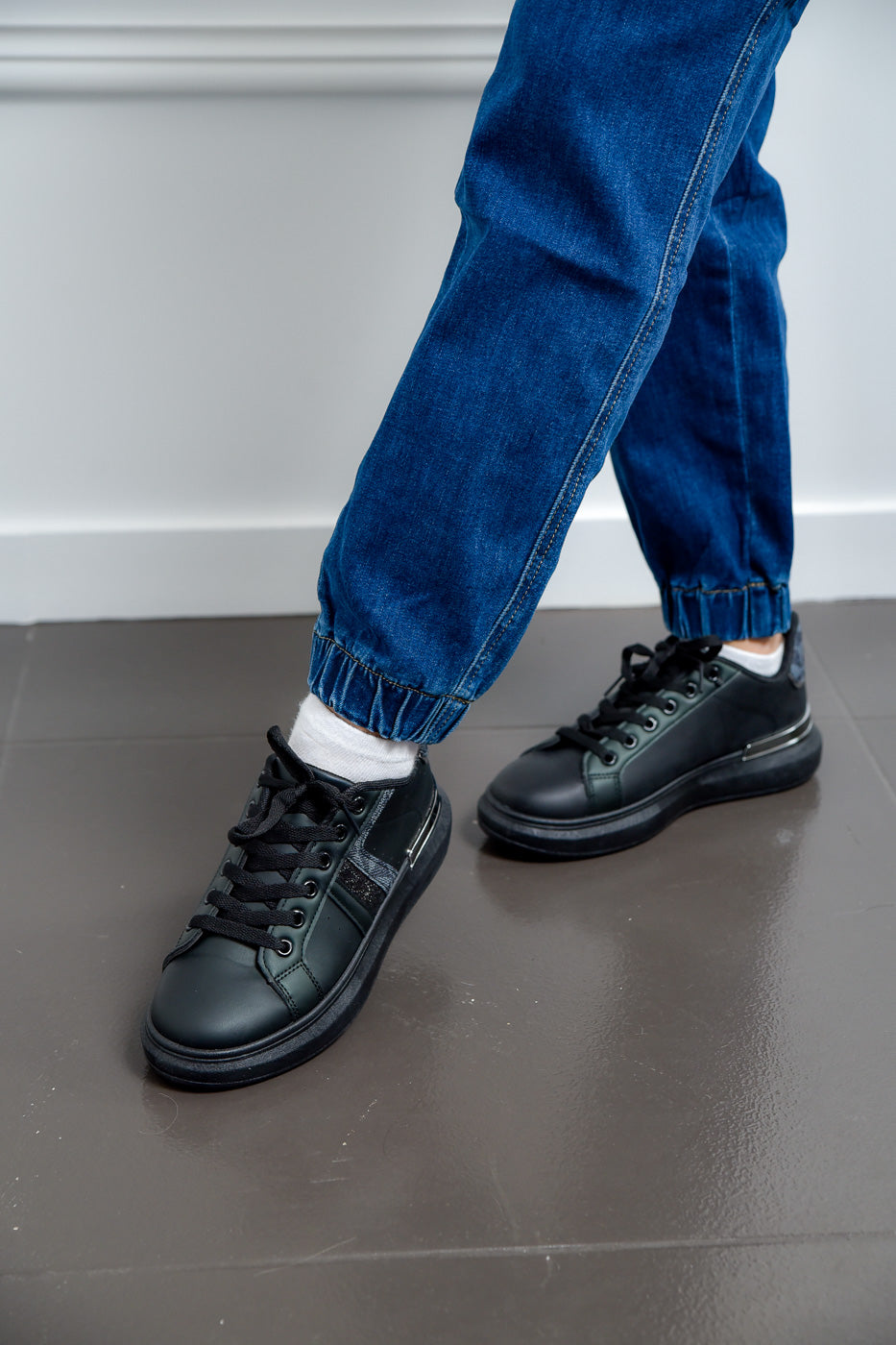 Sneakers Δίσολα Με Στρας Μαύρα