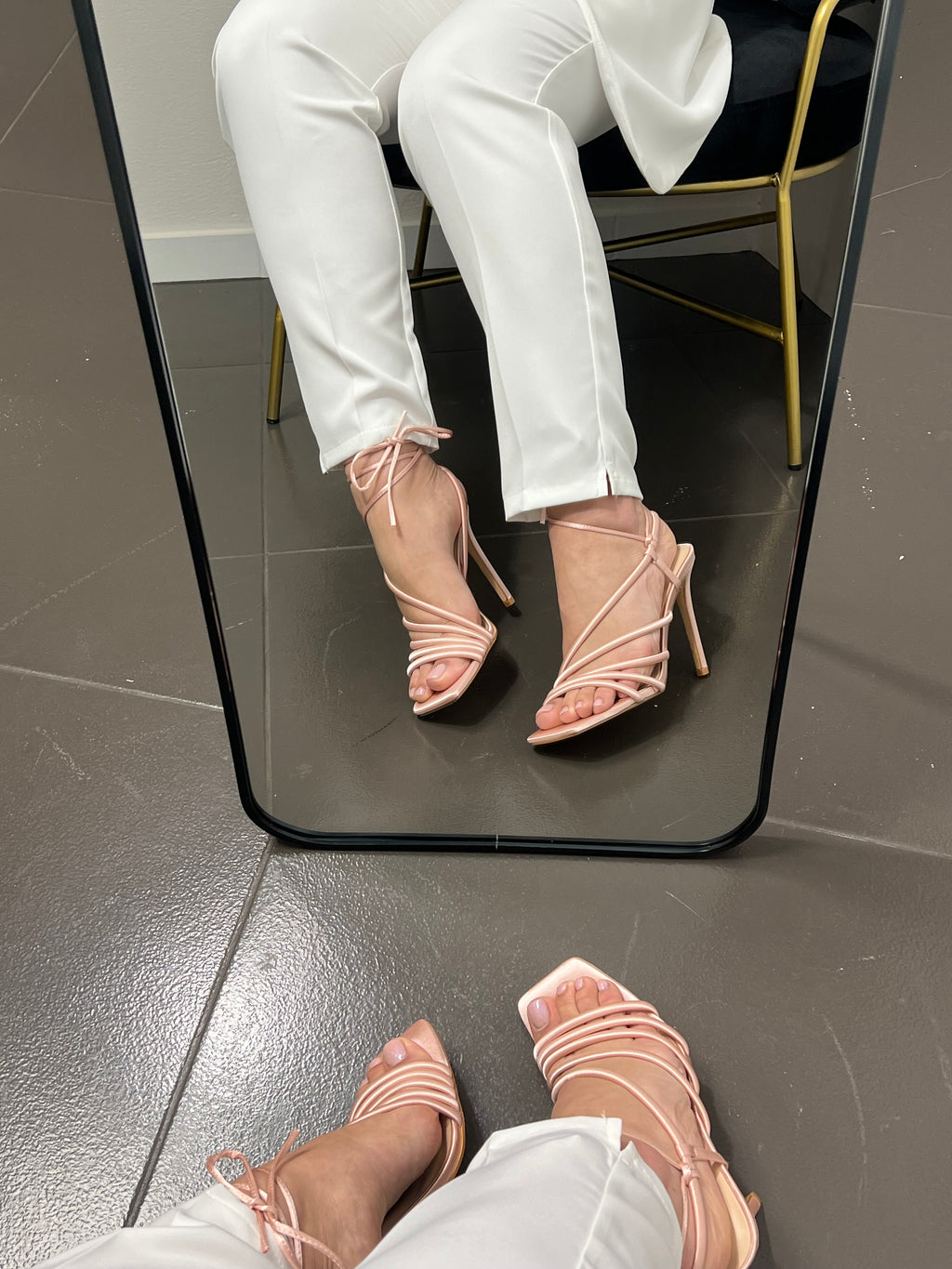 Πέδιλα Σατέν Lace up-Mules