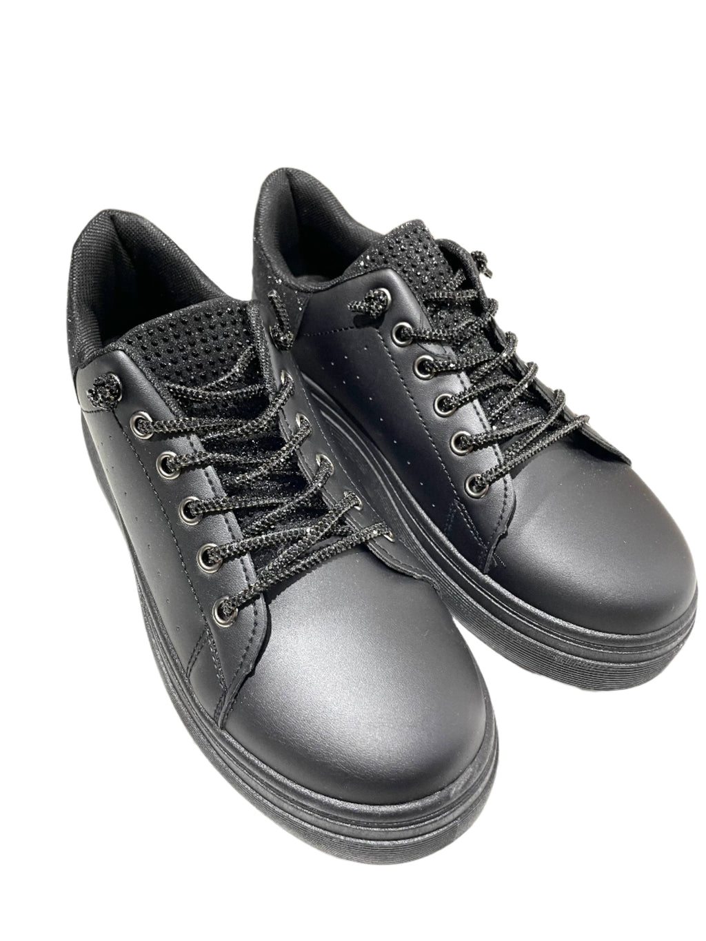 Sneakers total black